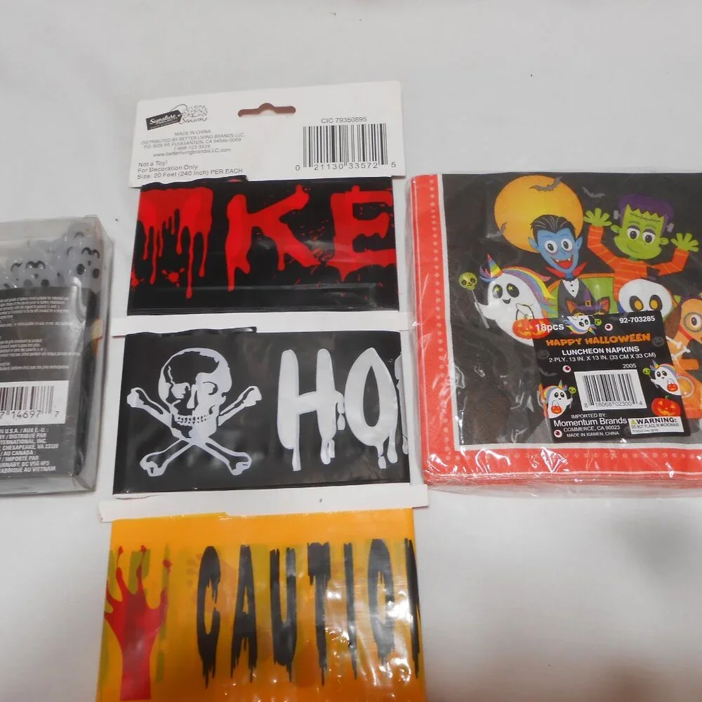 NEW LOT HALLOWEEN LUNCH NAPKINS, LED STRING SKULL LIGHTS, & 3PK CAUTION TAPE 🎃